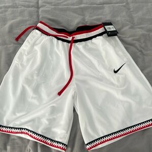 Nike dry basketball shorts size XXL WHITE with black/red trimmings